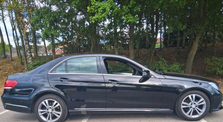 Mercedes-Benz, E CLASS, Saloon, 2014, Semi-Auto, 2143 (cc), 4 doors