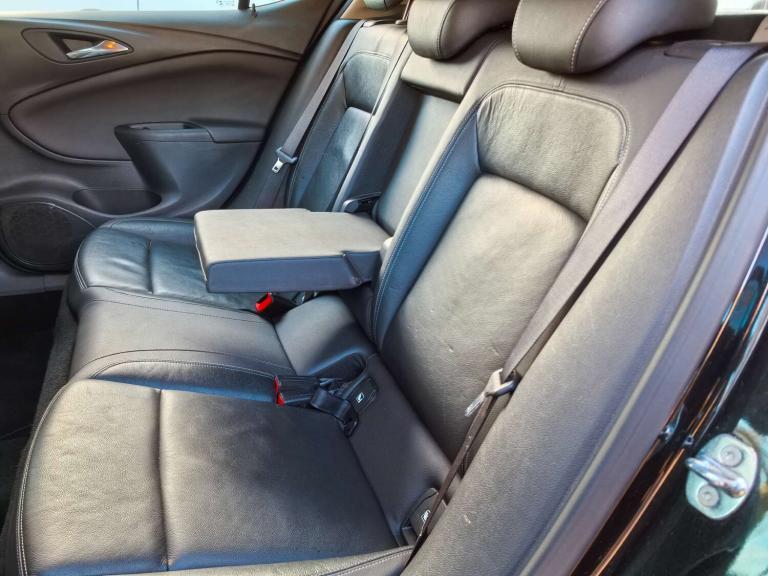 2017 Vauxhall Astra 1.4 Astra Elite Nav T 5dr - Full Service History - High Spec! Hatchback Petro...