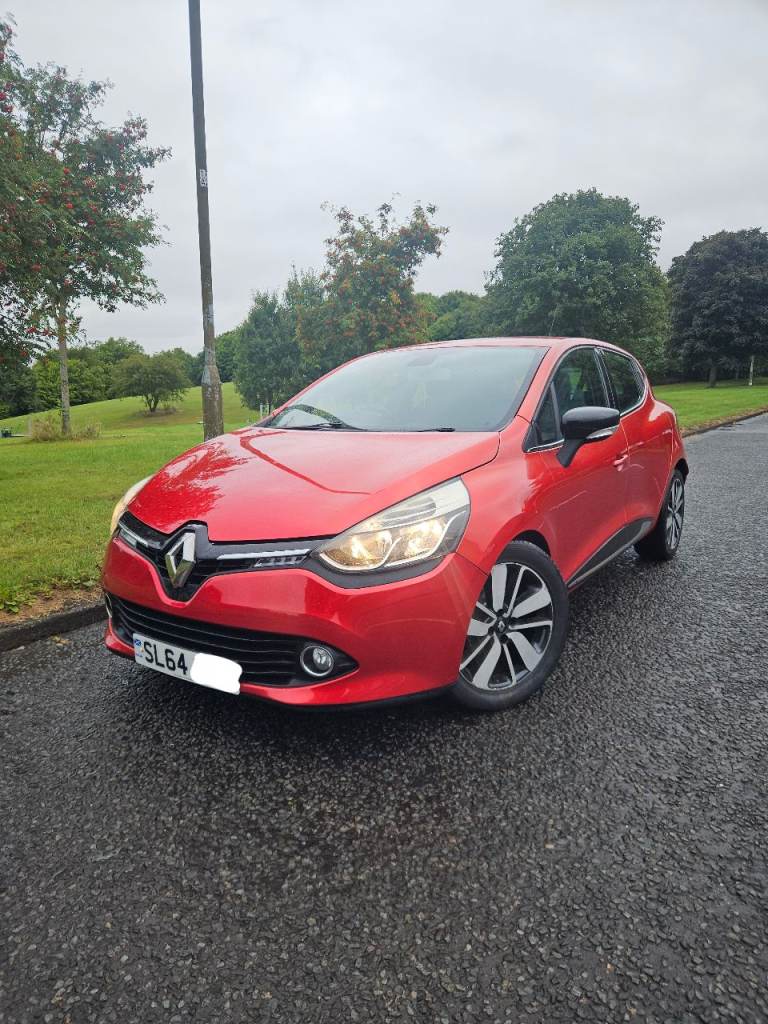 2015/ Renault Clio 1.5 dci £20 tax  sim corsa ceed fiesta astra