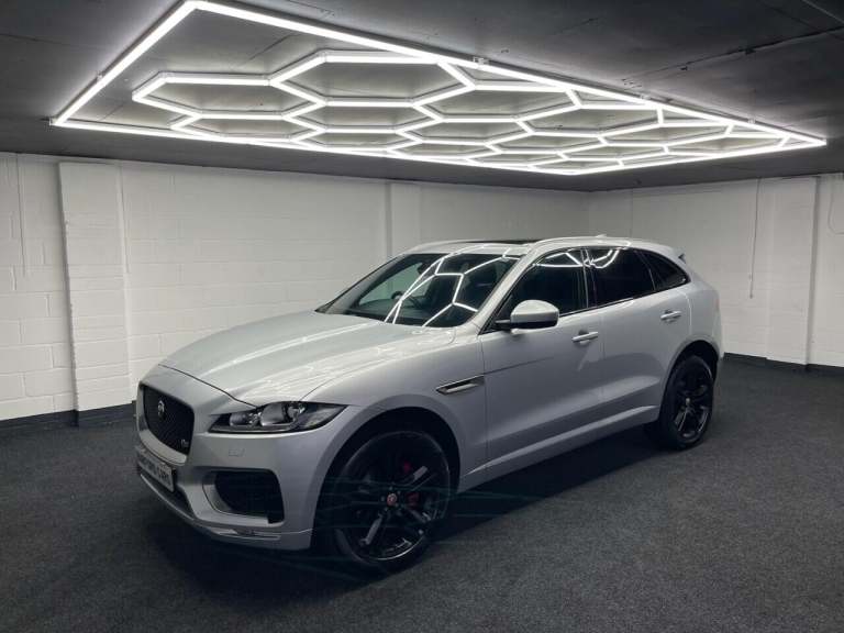 2016 Jaguar F-Pace 3.0d V6 S 5dr Auto AWD ESTATE DIESEL Automatic