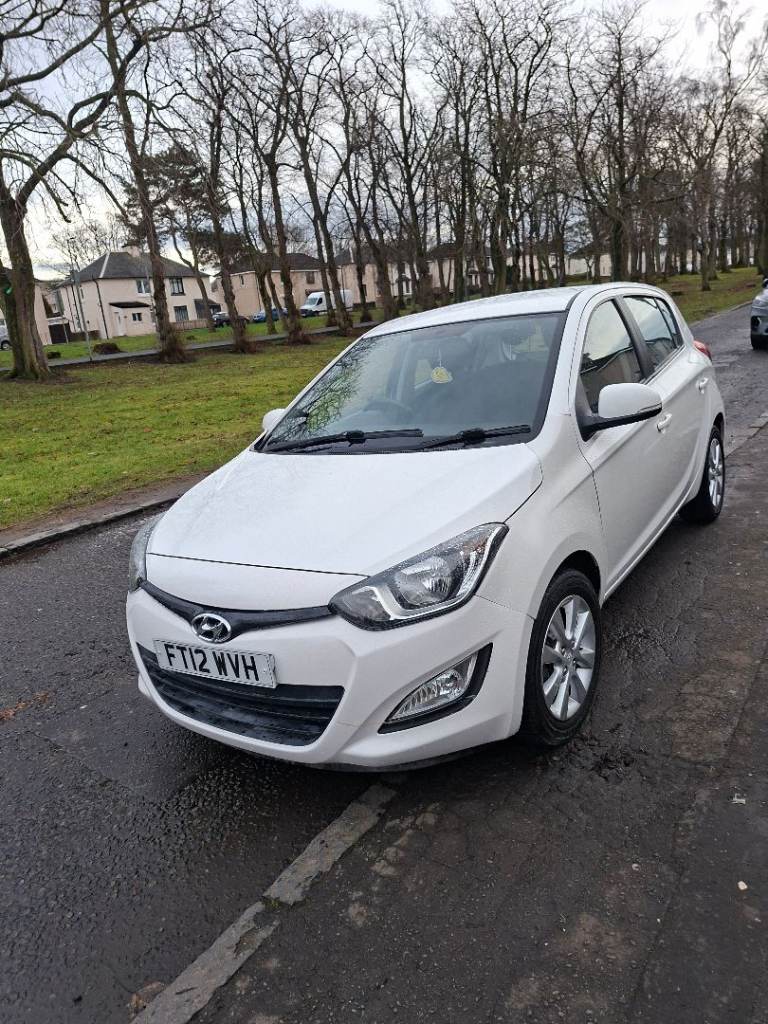 Hyundai, I20, Hatchback, 2012, Manual, 1248 (cc), 5 doors 9024 miles car is in great condition