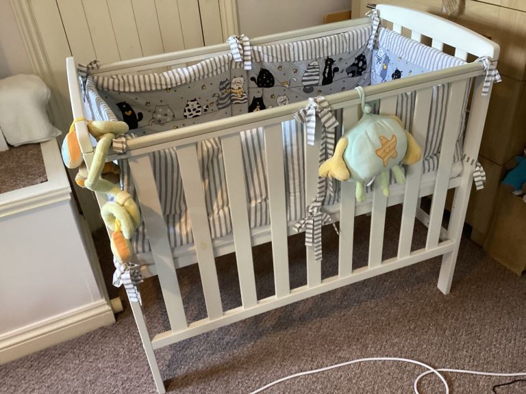 Baby Cot Kinder Valley Sydney Compact with Mattress