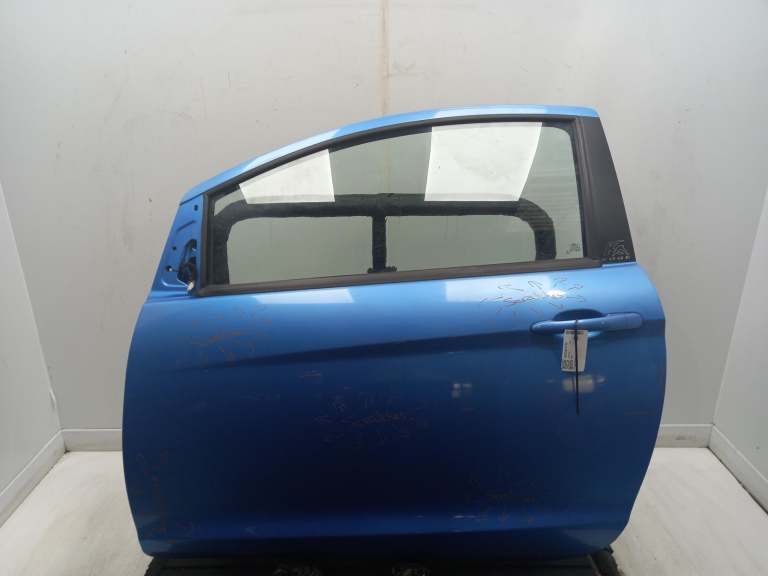 Ford Ka Left Front Door N/S 2008-2016 Dive (Metallic) 3 Door Hatchback 1542365