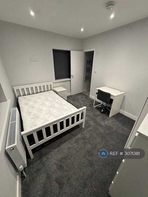1 bedroom in Middle Street, Southampton, SO14 (#3071381)