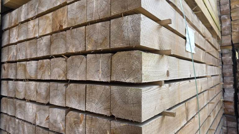 💧 125 x 100 x 2400 Timber Fence Posts