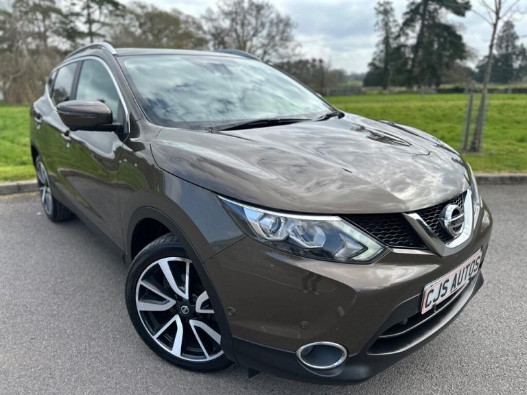 2016 Nissan Qashqai DCI TEKNA (NAV) Hatchback Diesel Manual