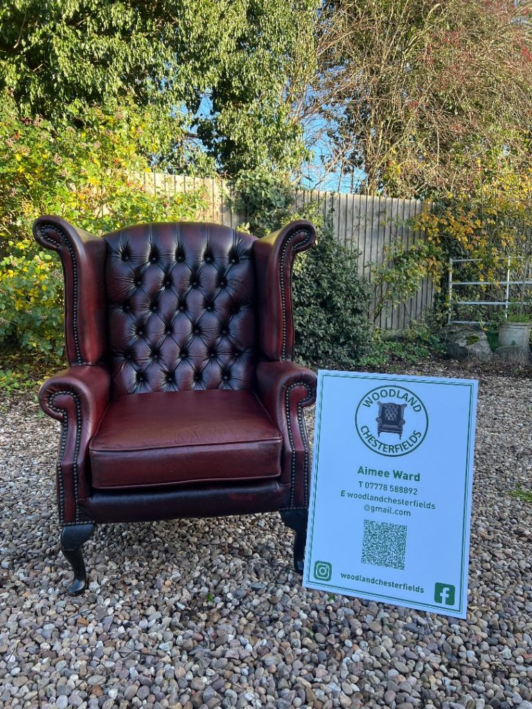 Beautiful Chesterfield Thomas Lloyd Oxblood Leather Queen Anne Chair
