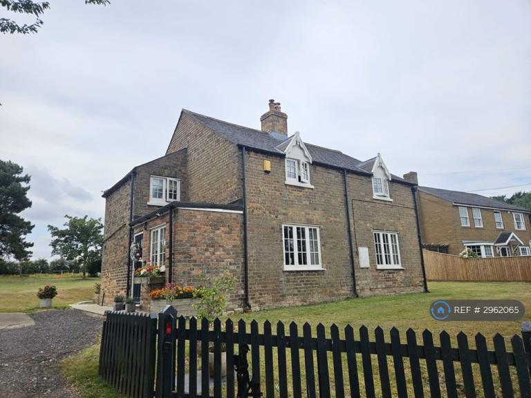 4 bedroom house in Croxton, Ulceby, DN39 (4 bed) (#2962065)