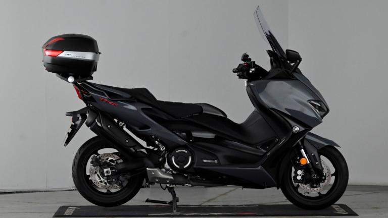 2023 Yamaha TMAX TECH MAX XP560 T-Max Tech Max (21MY) Scooter PETROL Automatic