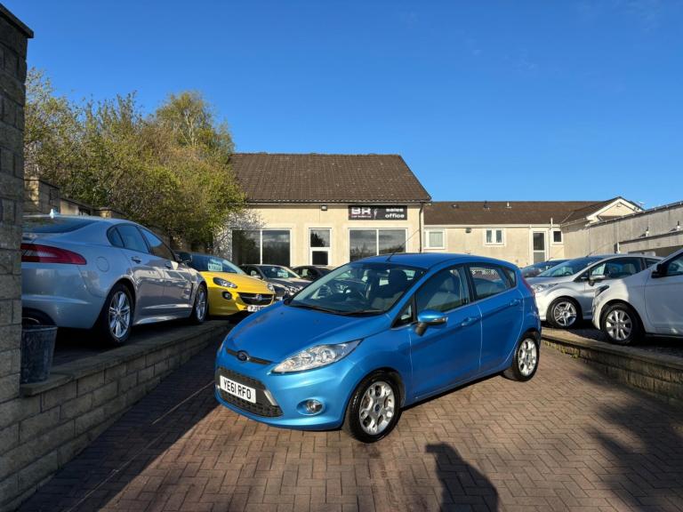 2011 Ford Fiesta 1.4 Zetec 5dr HATCHBACK Petrol Automatic