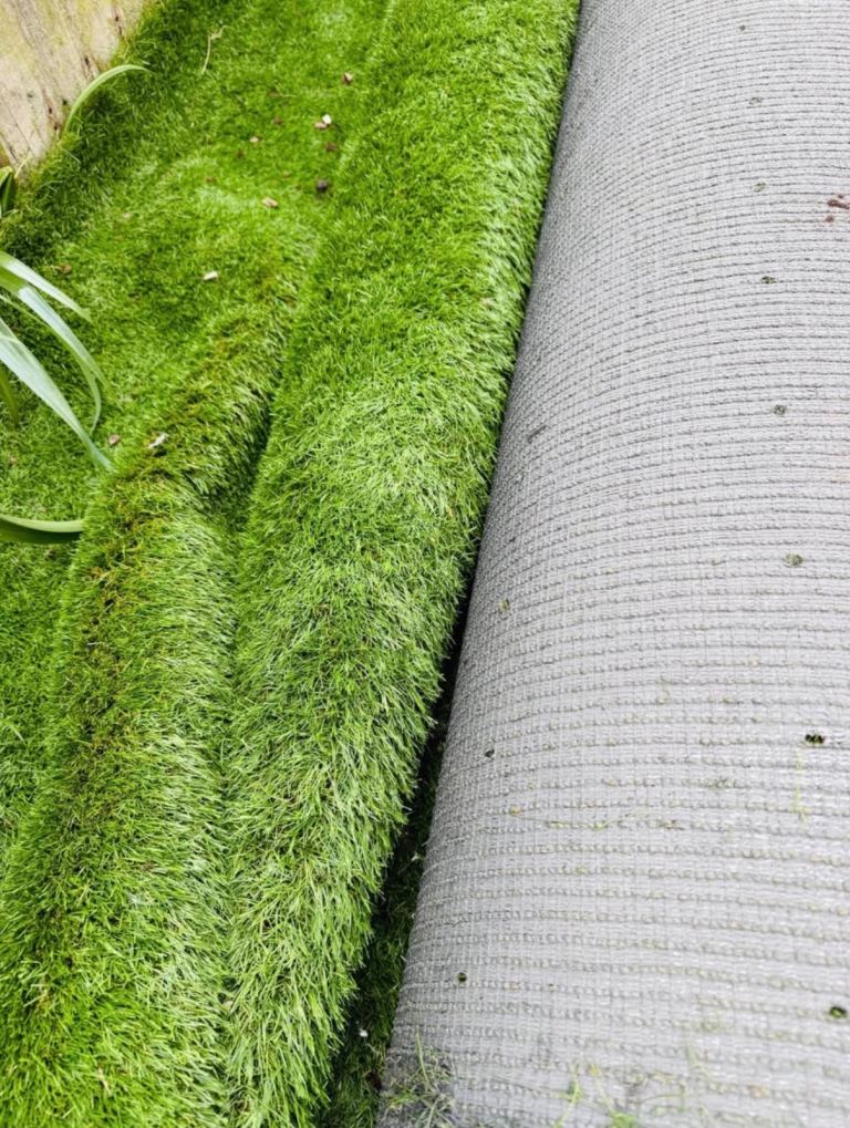 Artificial grass 
