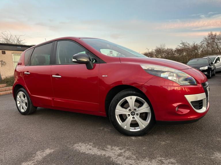 2011 Renault Scenic 1.5 dCi 110 Dynamique TomTom 5dr [Bose Pack] MPV Diesel Manual