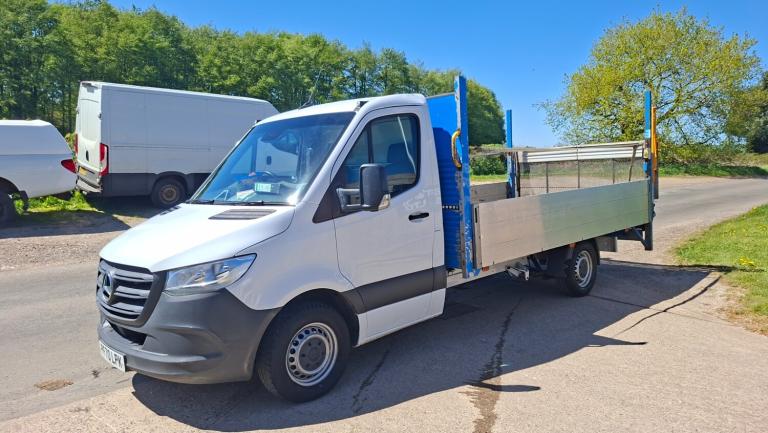 2021 Mercedes-Benz Sprinter 314CDI 14FT ALLOY DROPSIDE TAILIFT AUTO CHASSIS CAB Diesel Automatic