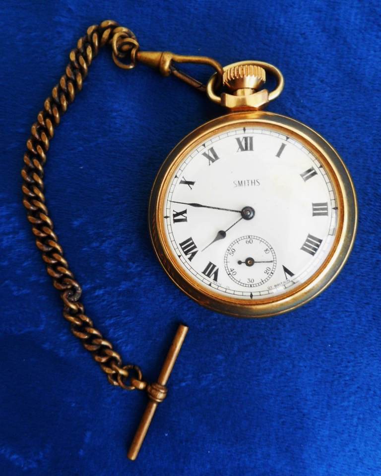 Smiths Pocket Watch Vintage Gold Plated Mechanical Roman Numeral Albert Chain working
