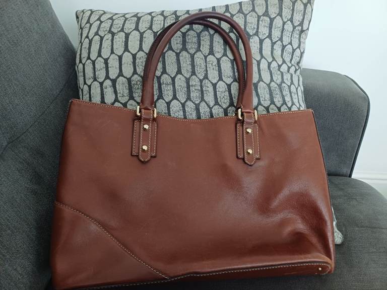 Vintage Gucci Tan Leather Handbag
