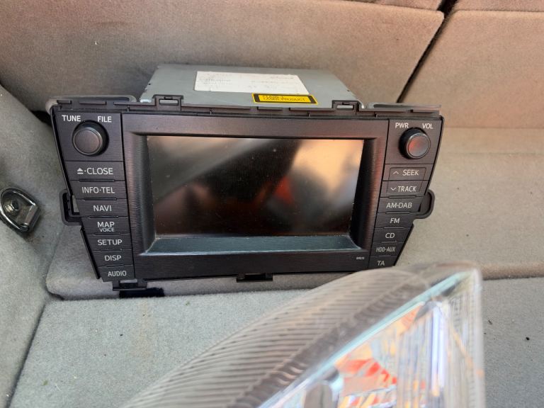 Prius 2009-2015 original radio/ sat nav