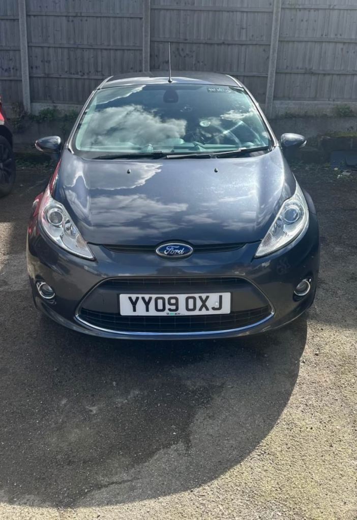Ford fiesta titanium full specs for sale