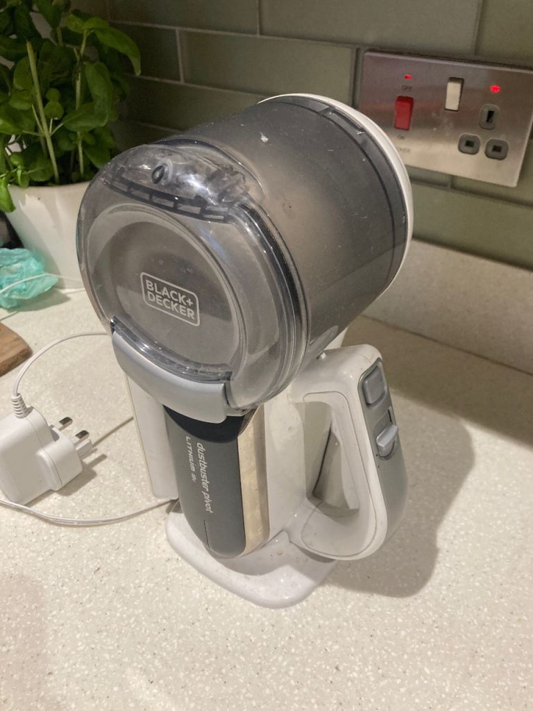 Black & Decker DustBuster 