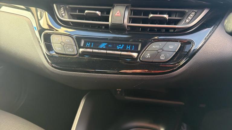 2017 Toyota C-HR 1.2T Icon 5dr Petrol Hatchback Hatchback Petrol Manual