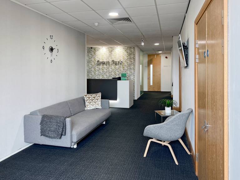 Leicester - LE19 1SY \ Monthly Coworking Membership