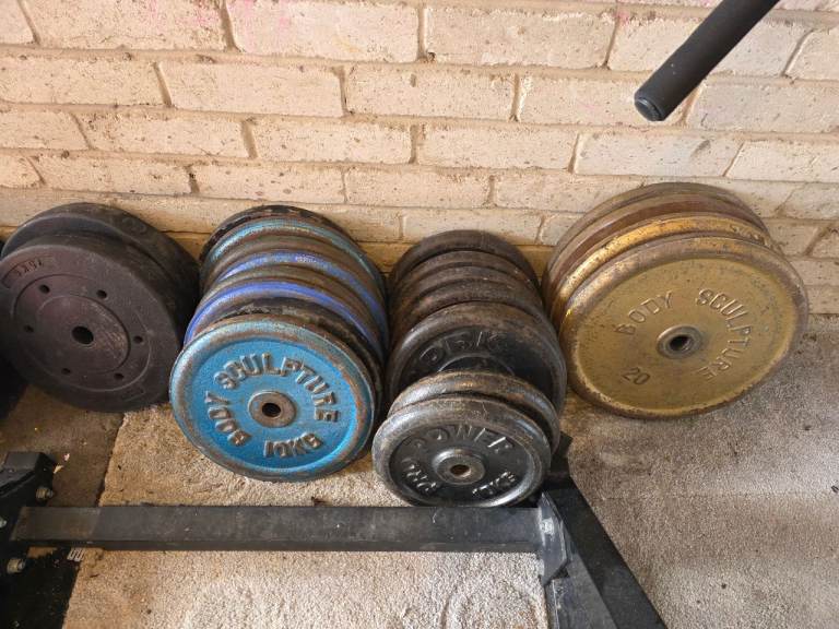 240kg weight plates £1.50 per kilo