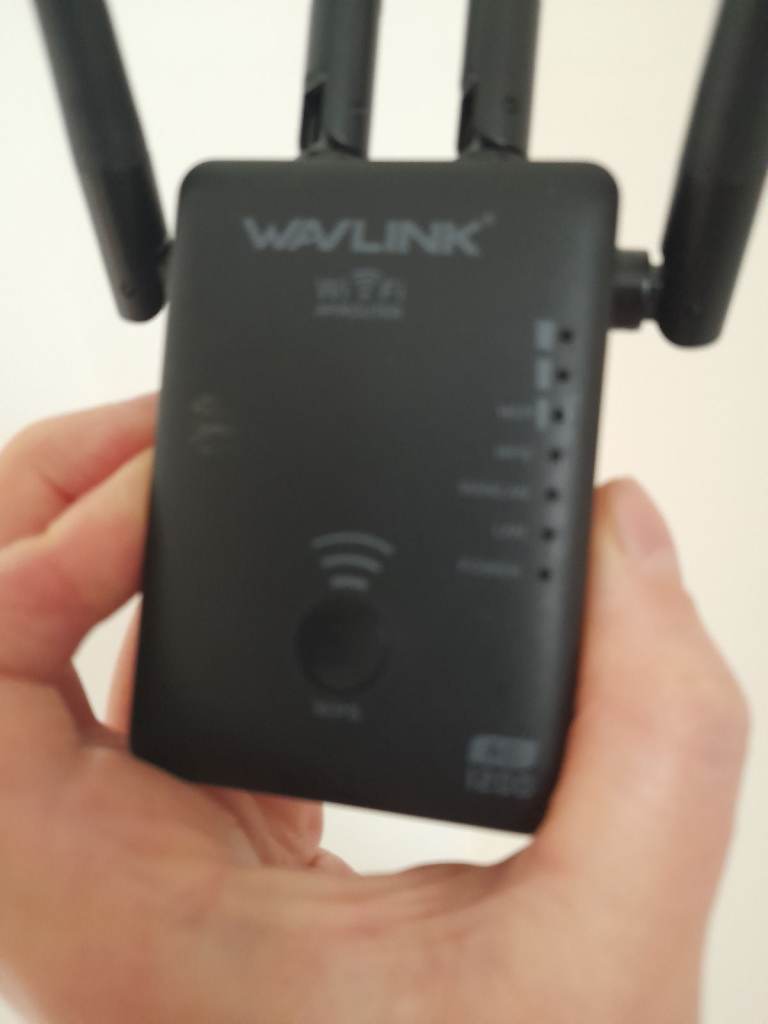 WAVlink wifi booster
