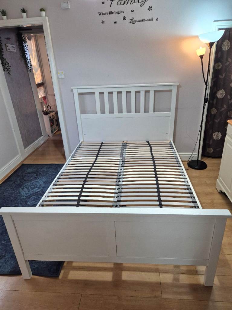 White Double Standard bed, Hemnes Ikea bed. Free delivery close CR0 3EB.
