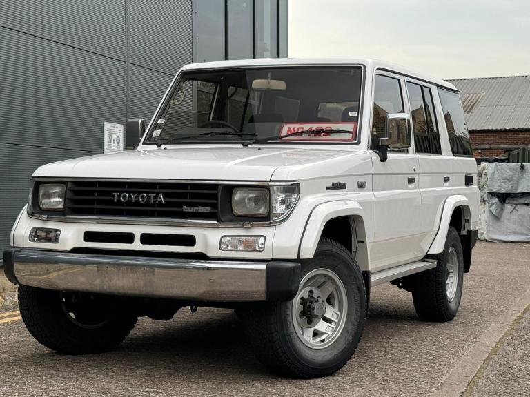  Toyota Land Cruiser Landcruiser 70 series 2.4 diesel auto Diesel Automatic