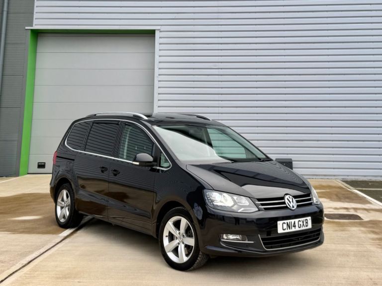 2015 Volkswagen Sharan Sel 2.0 TDI Fully loaded.