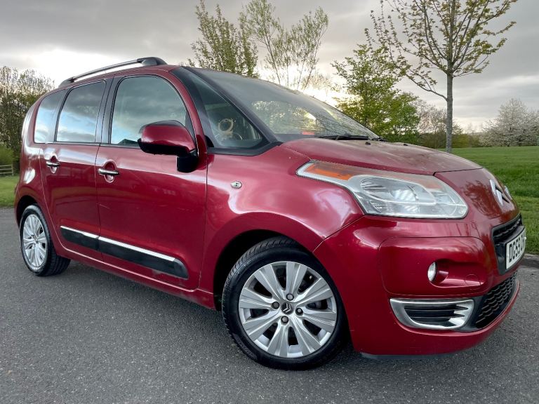 CITROEN C3 PICASSO 1.6 HDi EXCLUSIVE MPV…