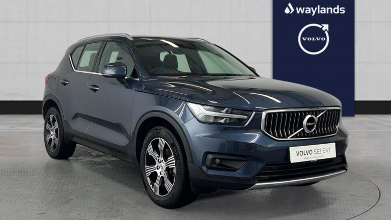 2020 Volvo XC40 T3 Inscription,  Manual (Parking Camera, Navigation, Leather Seats) Estate Petrol...