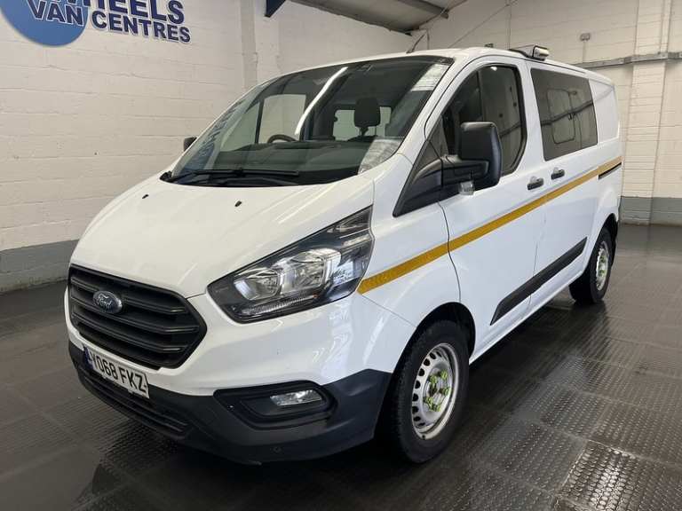 2019 Ford Transit Custom 2.0 TDCi 105ps Low Roof D/Cab Van PANEL VAN DIESEL Manual