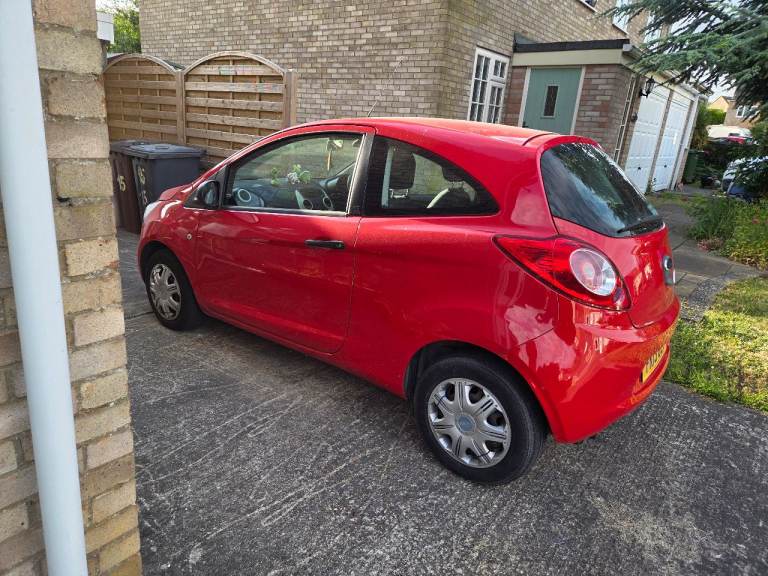 Ford, KA, Hatchback, 2013, Manual, 1242 (cc), 3 doors