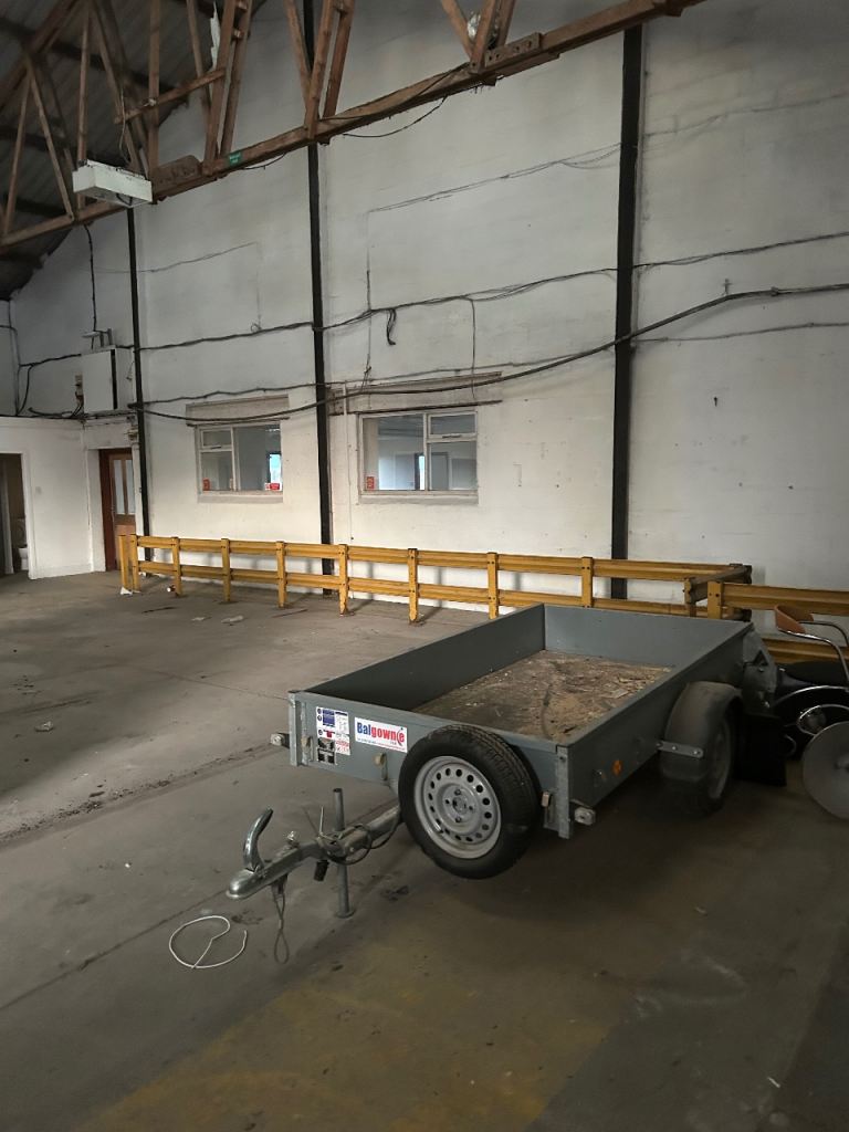 Ifor William Trailer