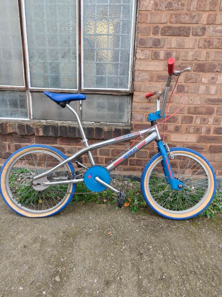 Skyway BMX Saddle Skyway BMX Aero Saddle - Old School BMX Seat, 6