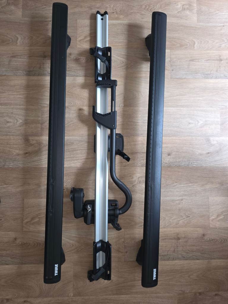  Roof bars and bike rack