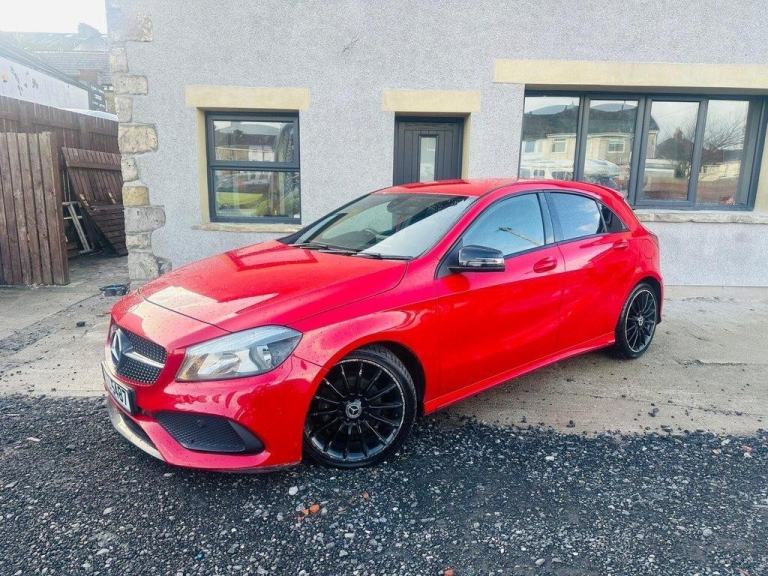 Mercedes-Benz A200d AMG Line Hatchback 5dr Diesel Manual Euro 6 (s/s) 136ps 