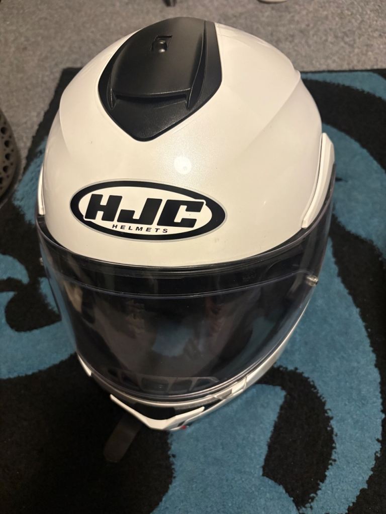 HJC HELMETS 