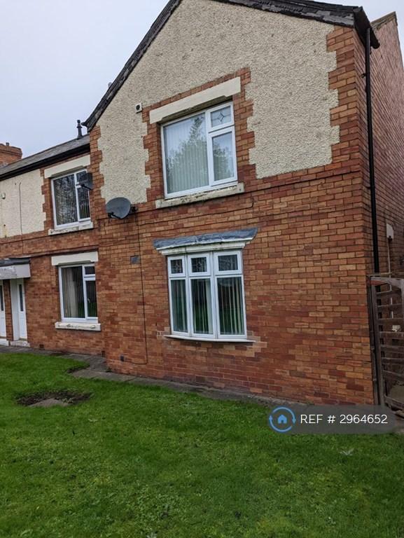 2 bedroom house in Gladstone Street, Colliery Row, Houghton Le Spring, DH4 (2 bed) (#2964652)