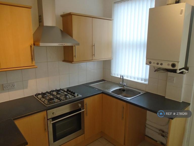 3 bedroom house in Long Lane, Wavertree, Liverpool, L15 (3 bed) (#2781261)