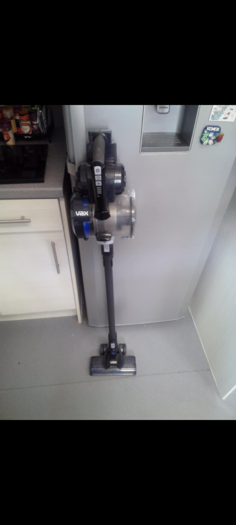 Vax Blade 4 Cordless Hoover 