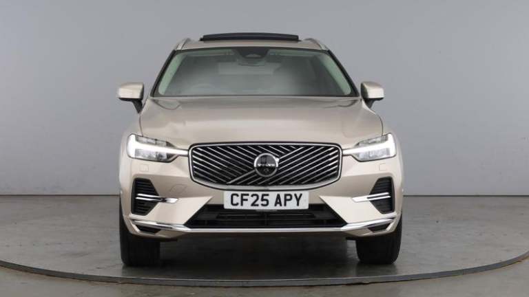 2025 Volvo XC60 Ultra T8 AWD Plug-in hybrid Electric/Petrol Bright Automatic SUV Hybrid Automatic