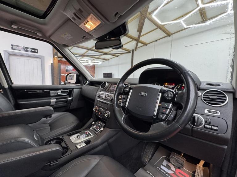 2016 Land Rover Discovery 3.0 SDV6 Landmark 5dr Auto ESTATE DIESEL Automatic