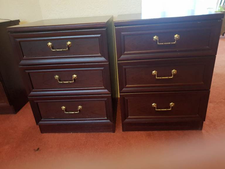 G plan bedroom furniture suite