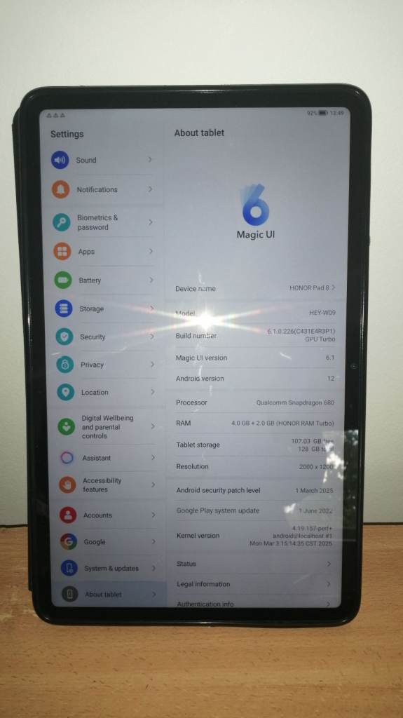 Honor Pad 8 Tablet - Black, As Good As New