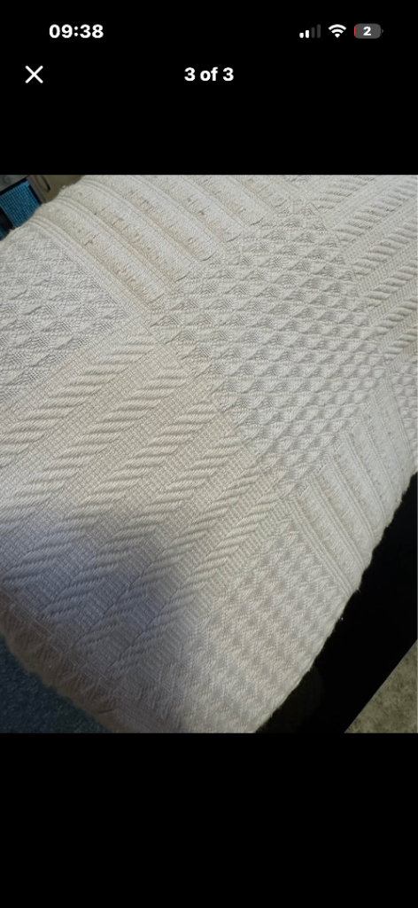 Throw/blanket