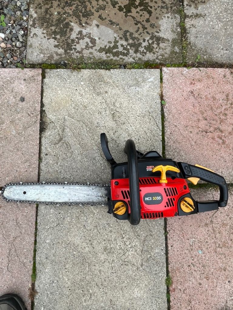 Homelite HCS 3335 Petrol Chainsaw – Spares or Repair
