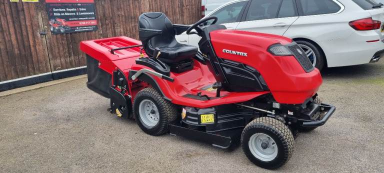 Ride on mower Countax B65-4WD...2020...Great conditon...