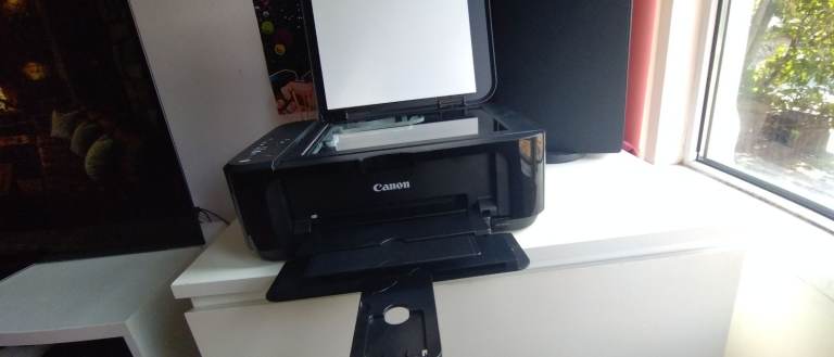 Canon Pixma All-in-One Printer/Scanner - Great condition 