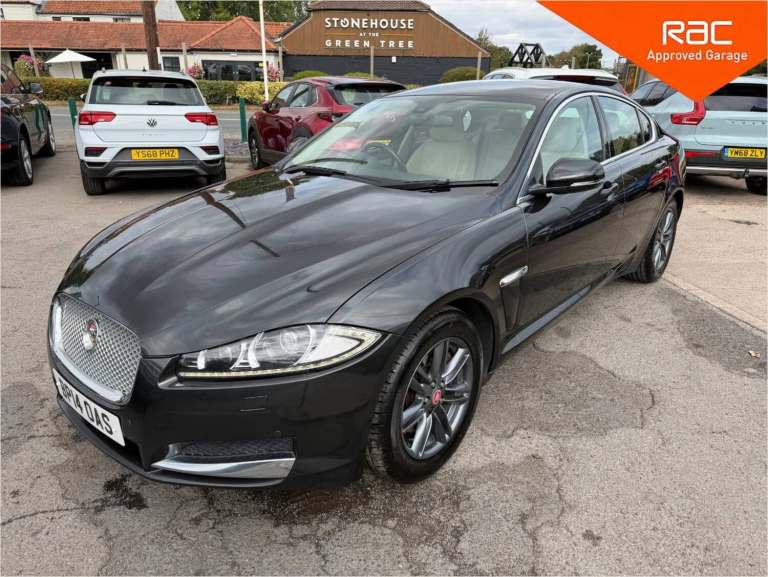 2014 Jaguar XF 3.0d V6 Luxury 4dr Auto [Start Stop] SALOON DIESEL Automatic